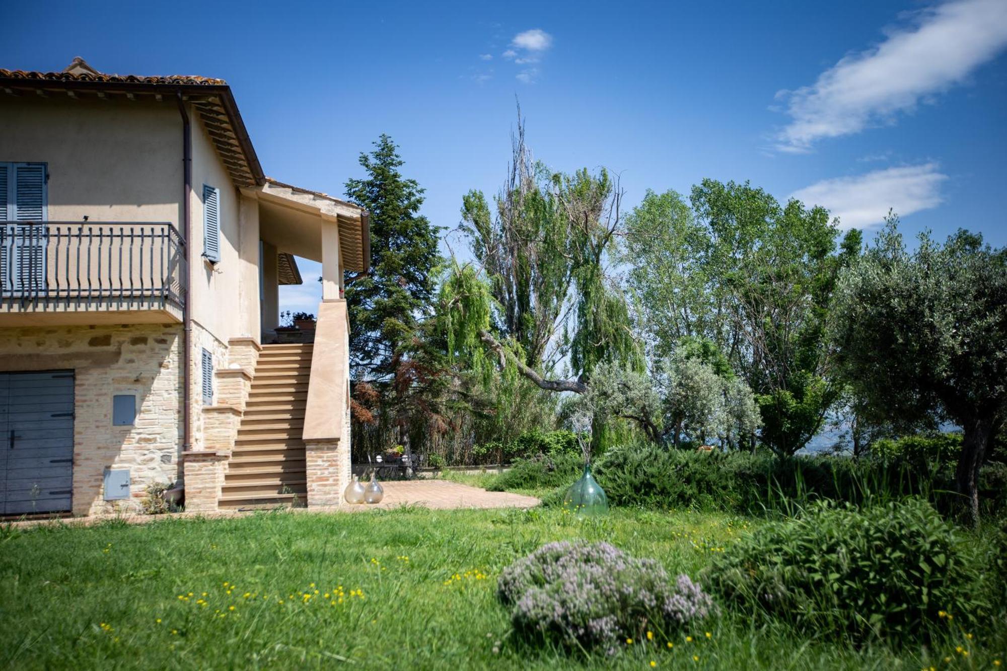 Agriturismo Qui E Ora Bevagna Ngoại thất bức ảnh