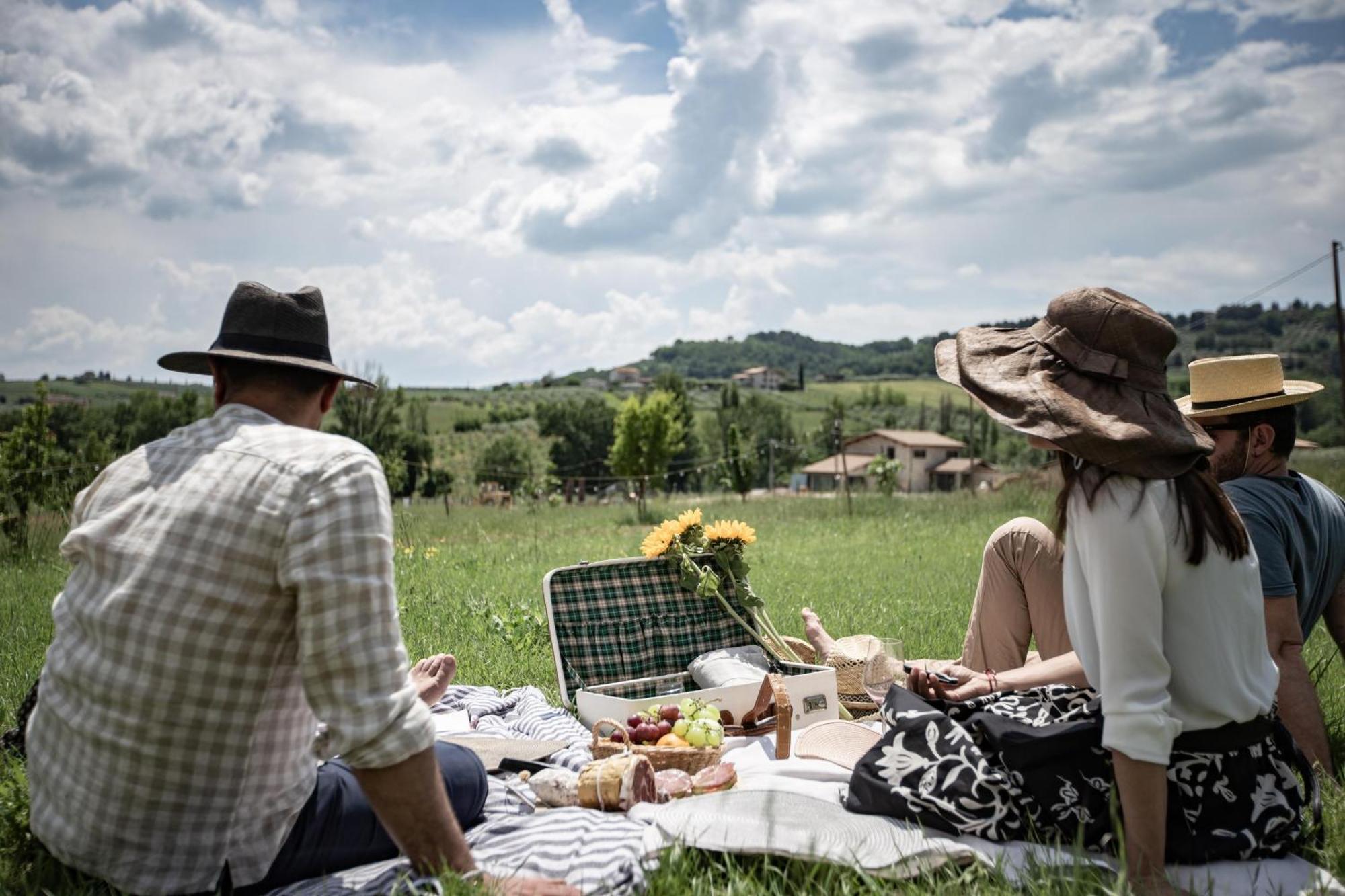 Agriturismo Qui E Ora Bevagna Ngoại thất bức ảnh